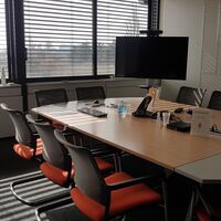 SALLE RENOIR 10/12 PERSONNES - VISIOCONFERENCE