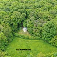 CEREMONIE LAIQUE AU BELVEDERE