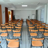 110 m² en théatre