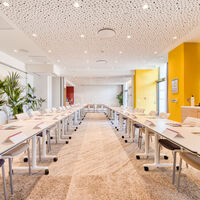 Salle de réunion : disposition en U
