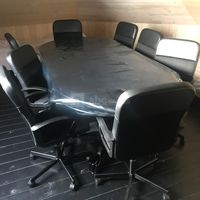 Salle de réunion avec rétroprojecteur jusque 12 personnes assis