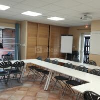 Salle Madrague (salle de réunion)