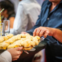 Apéritif ou cocktail dinatoire  en soirée, en journée de travail...