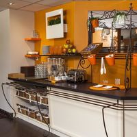 Salle de petit déjeuner du Brit Hotel Foix