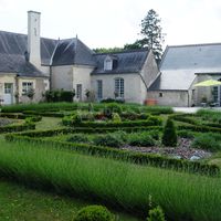 Cour intérieure jardin à la francaise