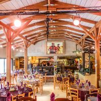Salle du restaurant et bar