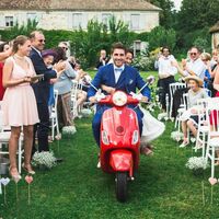 Arrivée en Vespa