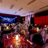 Cabaret Aux Artistes