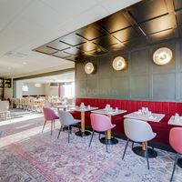 Restaurant le 36