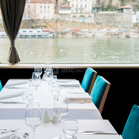 Les Bateaux Lyonnais