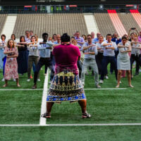 Matmut Stadium - Haka sur le terrain