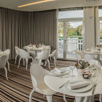 Paris Country Club - Hôtel Renaissance Paris Hippodrome de Saint-Cloud