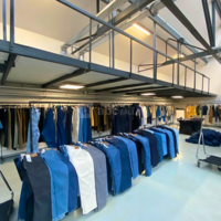 Showroom de vêtement à la Verrière