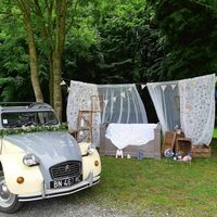 Une 2CV à votre disposition
