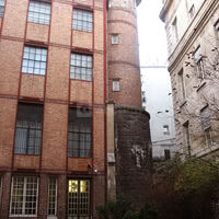 Tour de l'enceinte de philippe auguste