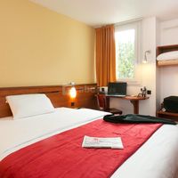 Chambre grand lit