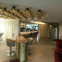 Pamper Bar Pullman