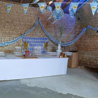 Bar : pompe à bière, soupe angevine, mojito géant, ....