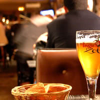 Hall's Beer Tavern