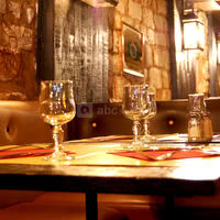 Hall's Beer Tavern