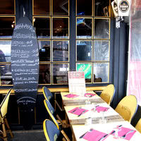 Hall's Beer Tavern