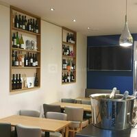 Salle bar