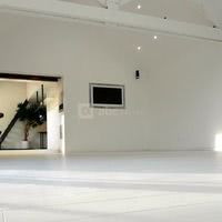 White Corner
