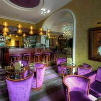 Bar lounge