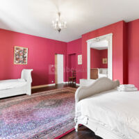 Chambre rose - Grand appartement