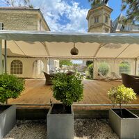 Espace couvert extérieur