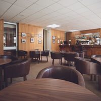 Restaurant - Bar