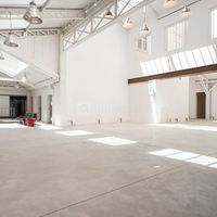 Showroom - Canal Saint Martin