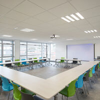 Salle de réunion / classe Charles Weisser - Configuration U - Montbéliard