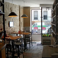 Le Pot de Vins