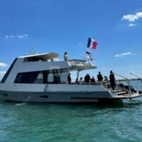 Yacht Gavrinis