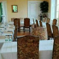 Un des salons du château lors d'un repas