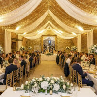 Modularité des espaces pour vos banquets, mariages et réceptions de caractère.