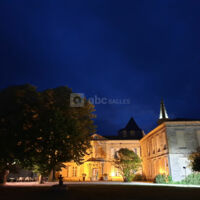 Atmosphère hors du temps pour vos soirées de gala et lancements de produits.