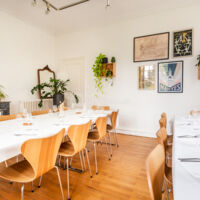 Manoir de Procé - Salon à l'étage - Configuration repas assis