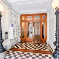 Accès hall entrée