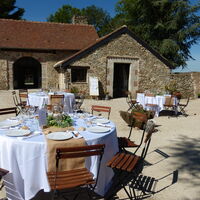 Cour d'honneur - Déjeuner en extérieur