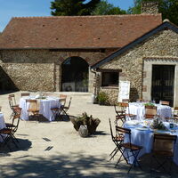 Cour d'honneur - Déjeuner