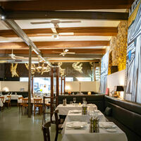 Salle principale suite