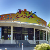 Façade