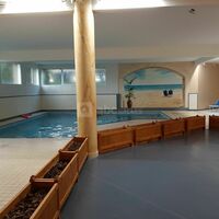 Piscine intérieure