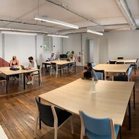 Salle de conférence 17 à 30 personnes - format îlots