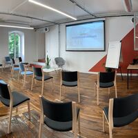 Salle de séminaire 17 à 30 personnes - format conférence