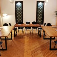 Le Briefing