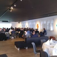 Réunion avec 50 collaborateurs suivie d'un dîner dans les deux espaces du 1er étage