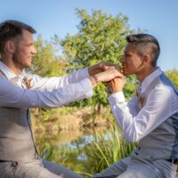 Devant l'étang (Photo : Krist Soria)